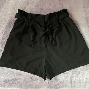 🩳 H&M Black Belt Tie Shorts